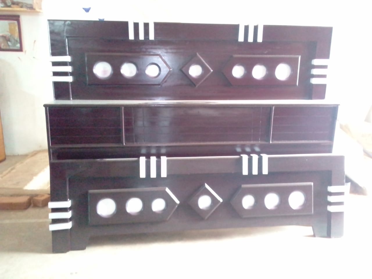 Bed 1